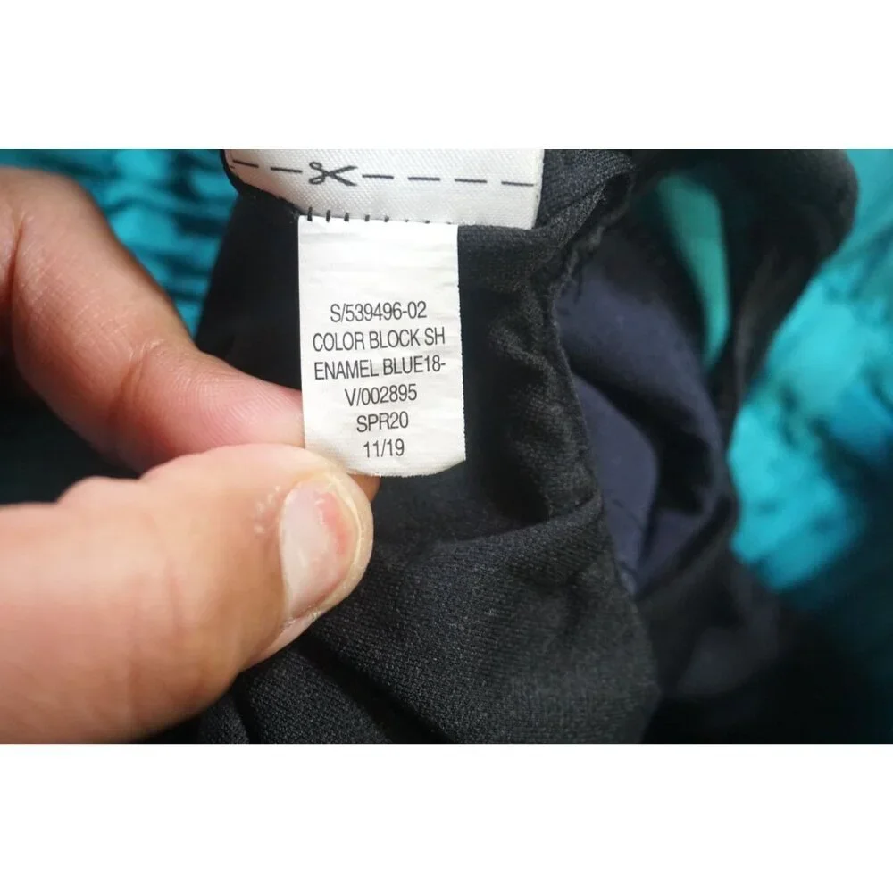 GapFit Color-block Blue Enamel Shorts - Size S - Picture 7 of 9